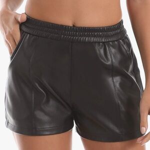 Everbellus Womens Elastic Waist Loose Shorts with Pockets Faux Leather Shorts XL